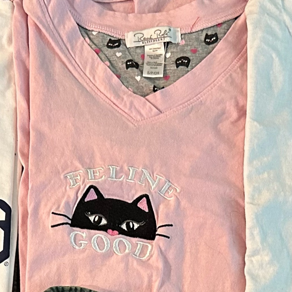 Women’s sleep gown